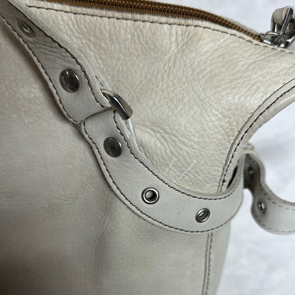 Kate Landry Cream Leather Shoulder Bag with Studded Straps made in Italy - Picture 5 of 12